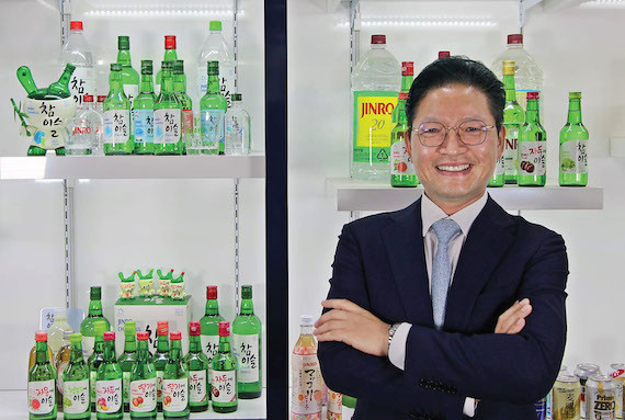 Hwang Jung-Ho managing director HiteJinro